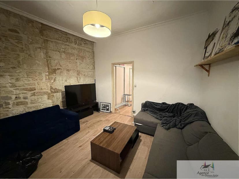 725441 photo