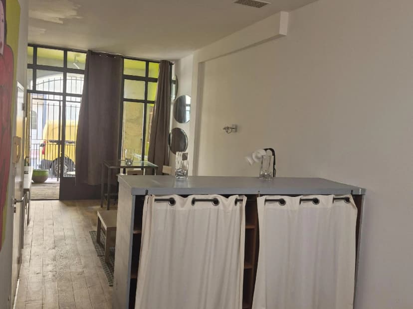 thumbnail of estate's photo